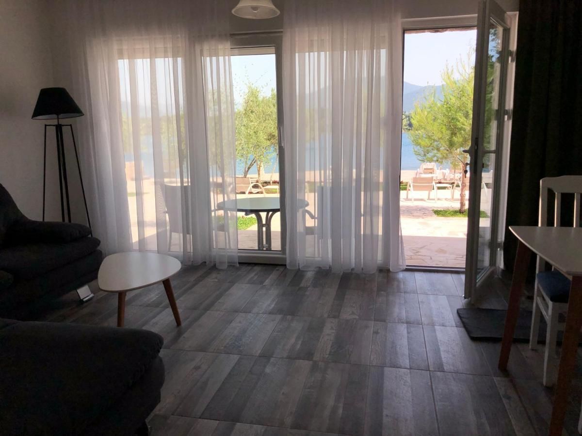 Апартаменты Apartments Edera Тиват-26