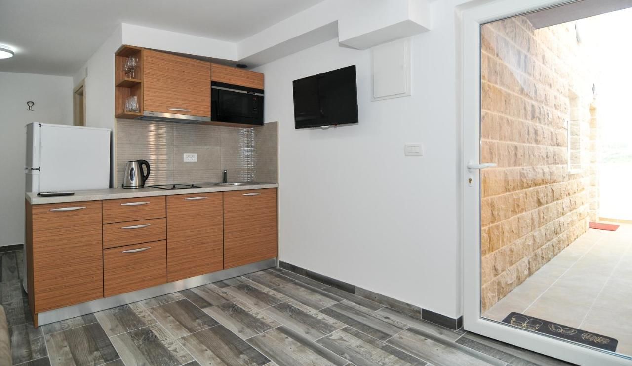 Апартаменты Apartments Edera Тиват