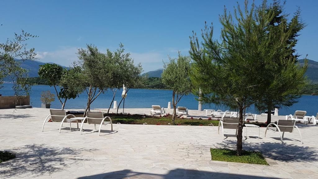 Апартаменты Apartments Edera Тиват-64