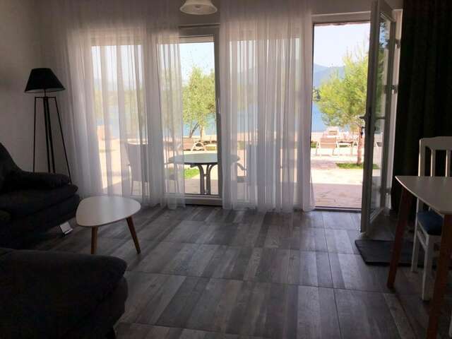 Апартаменты Apartments Edera Тиват-25